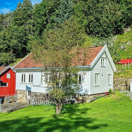 Amazing Home In Hidrasund With Wifi Eide  Extérieur photo