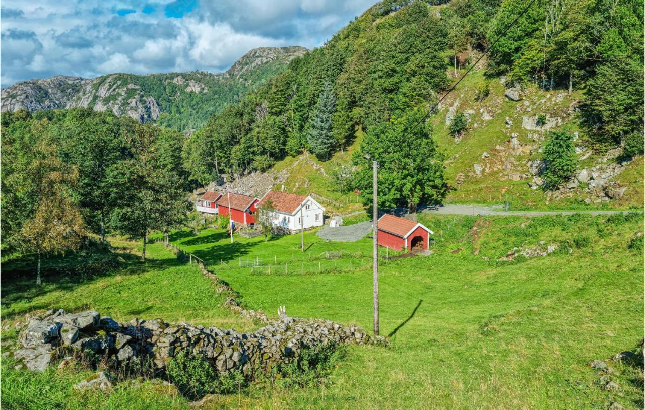 Amazing Home In Hidrasund With Wifi Eide  Extérieur photo